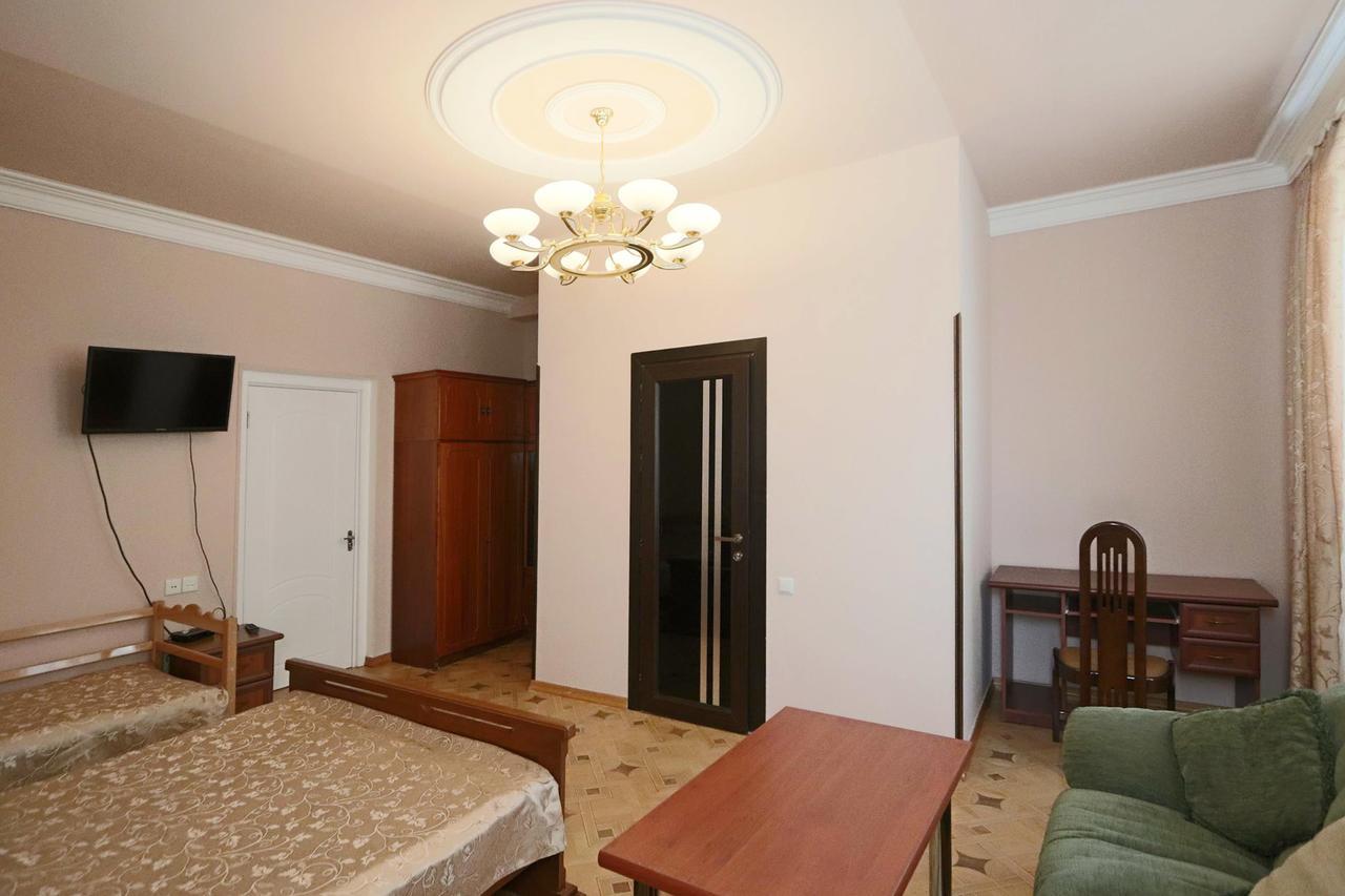 Garnim Guest House 예레반 외부 사진
