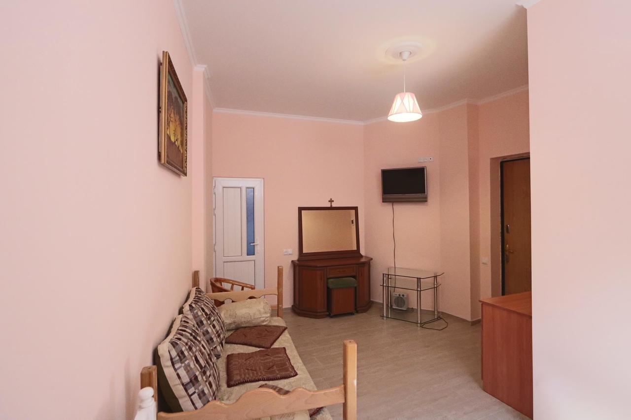 Garnim Guest House 예레반 외부 사진