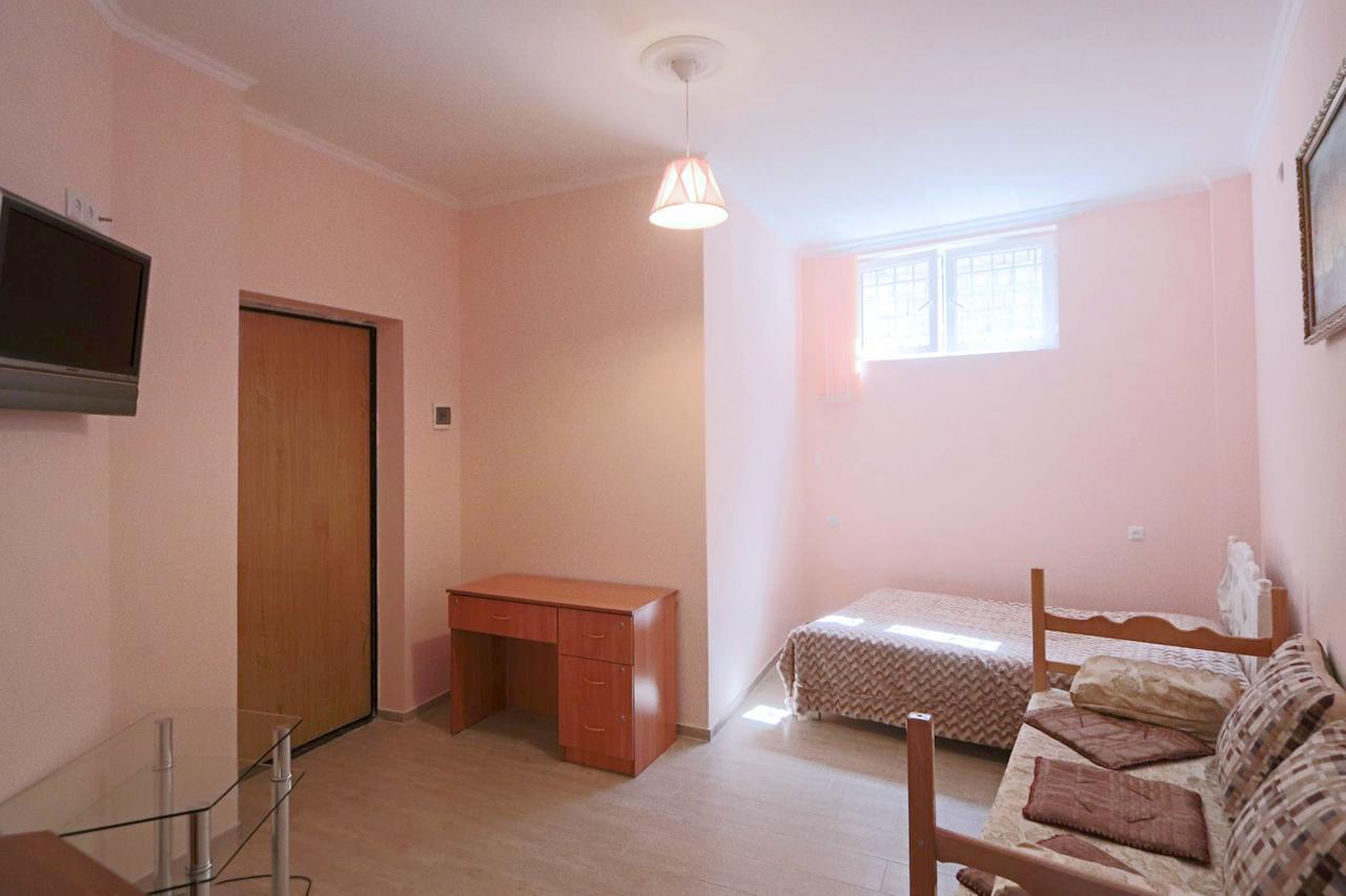 Garnim Guest House 예레반 외부 사진